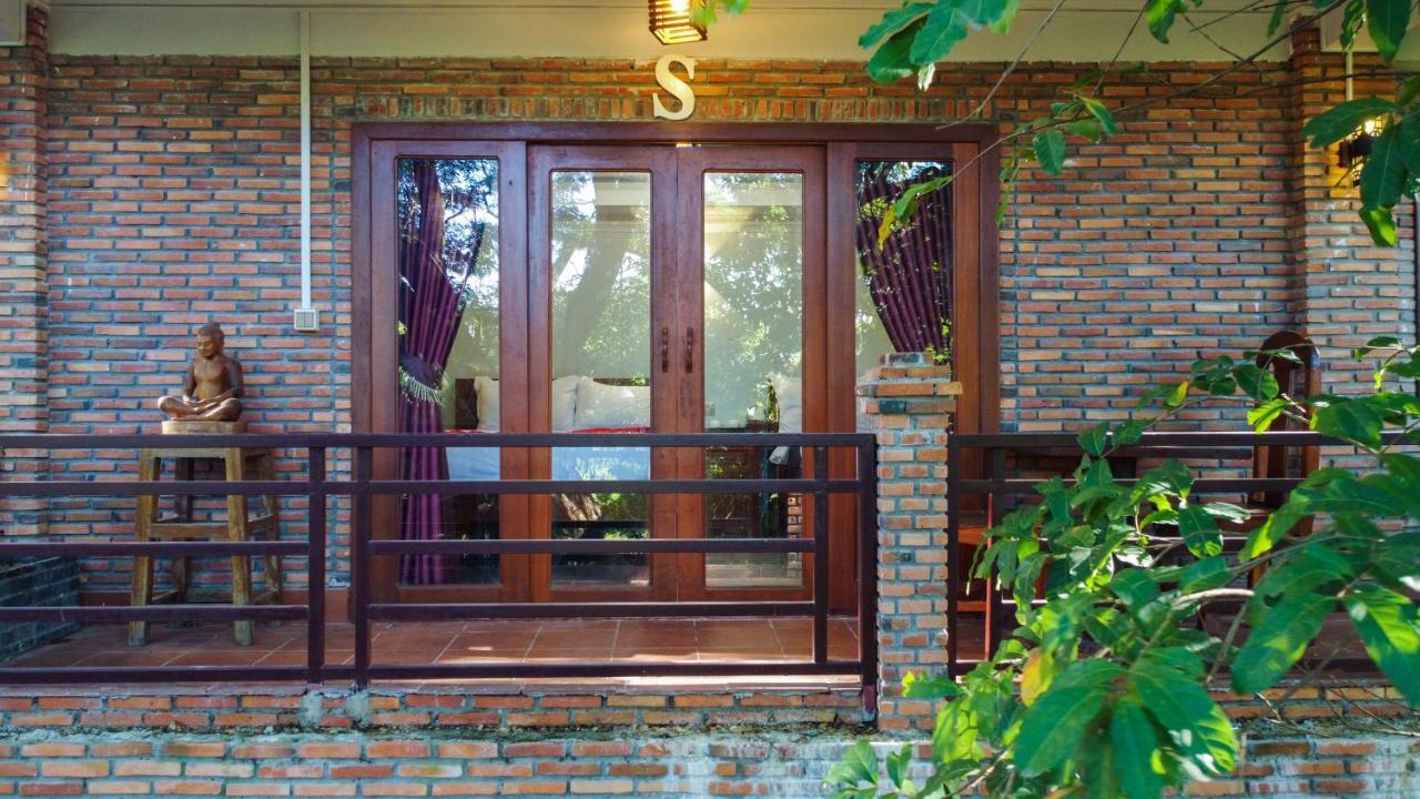 Bamboo Bungalow Kampot Exterior photo