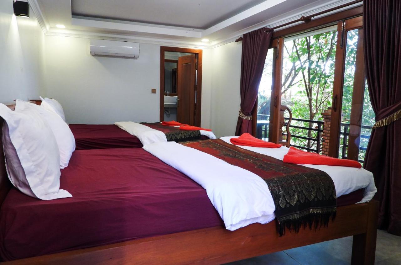 Bamboo Bungalow Kampot Exterior photo