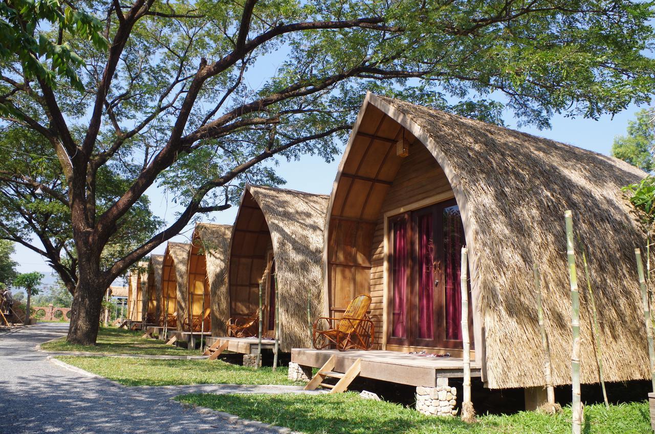 Bamboo Bungalow Kampot Exterior photo